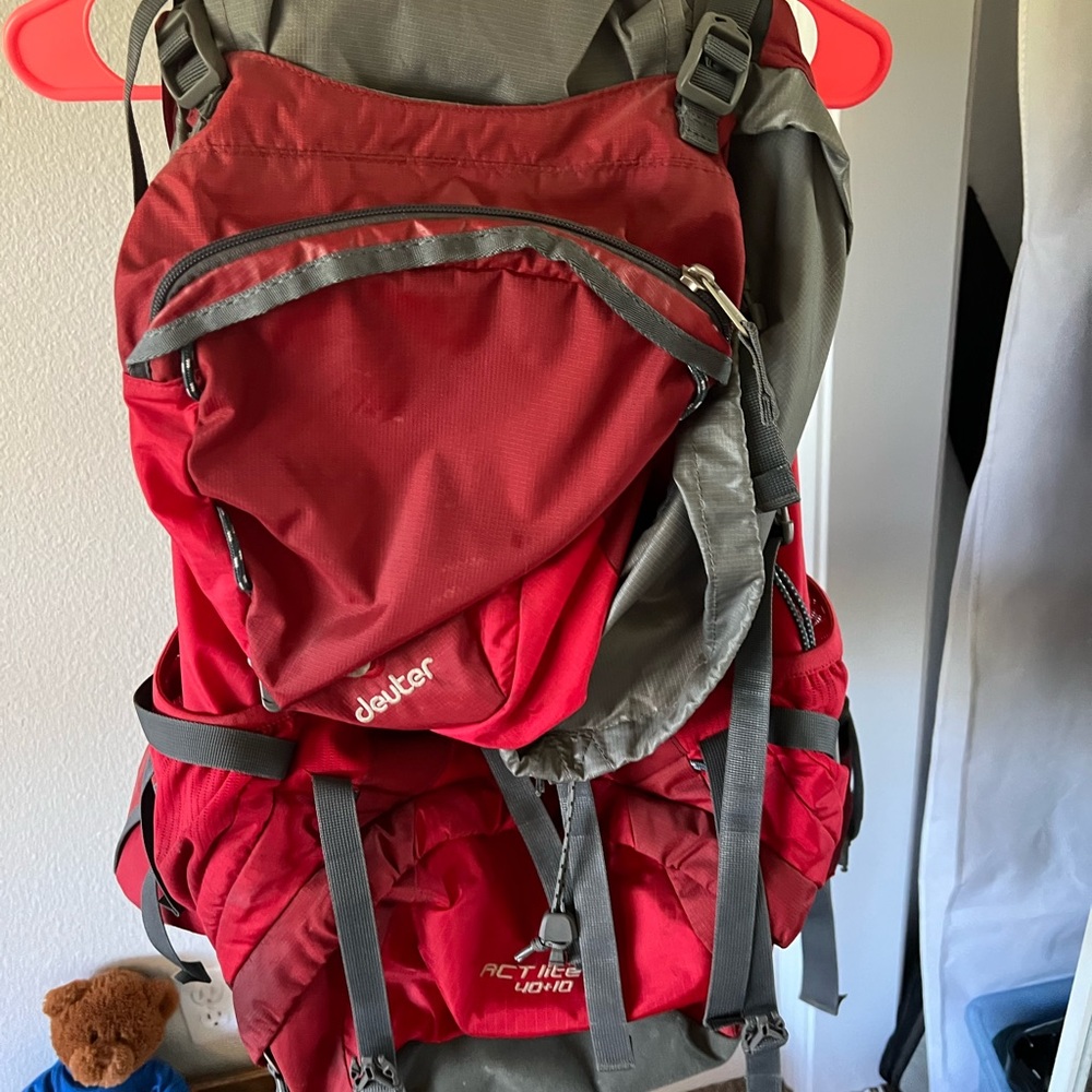 Me a deuter backpacking pack